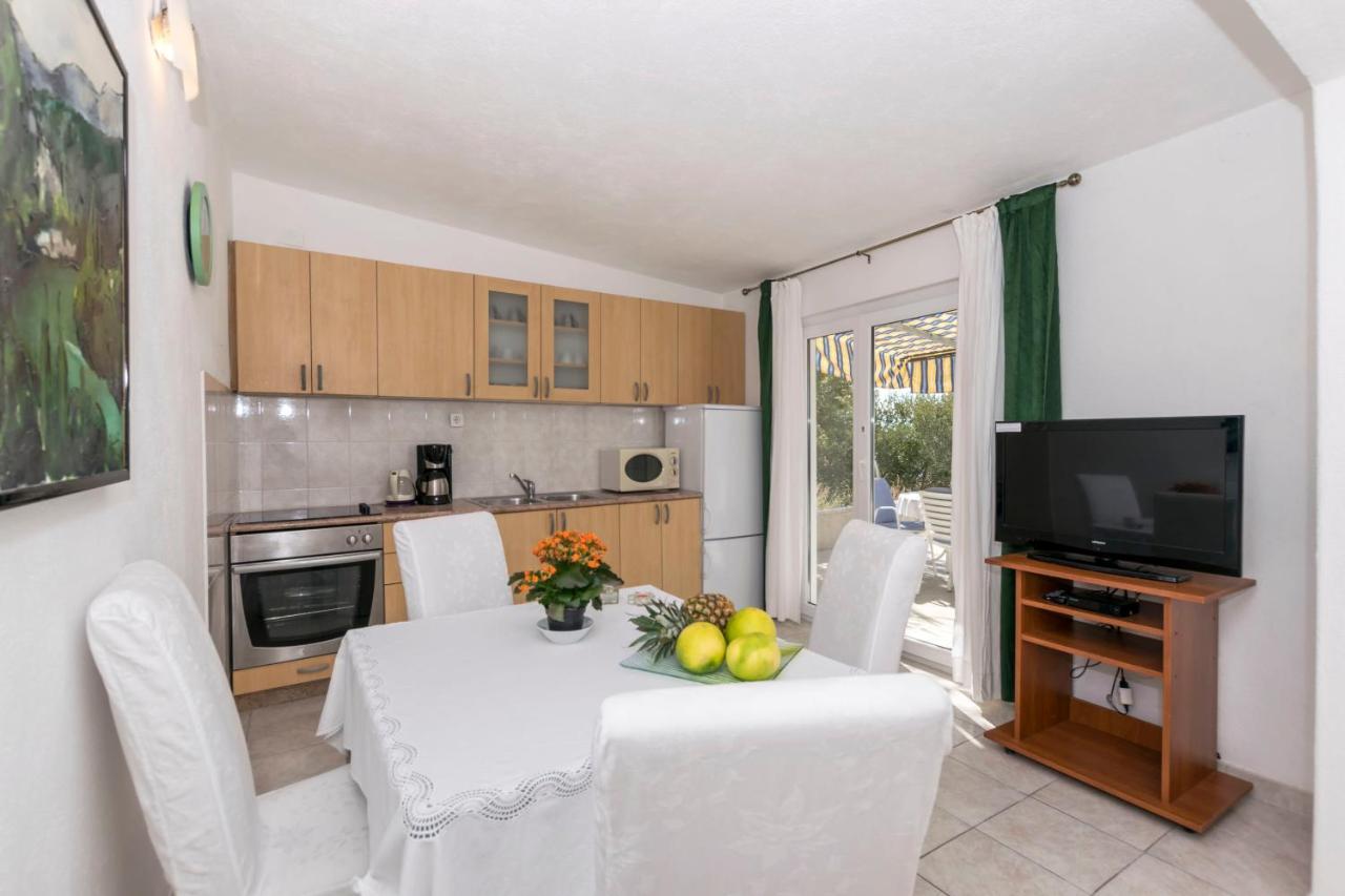 Apartments Dragica Donji Okrug  エクステリア 写真
