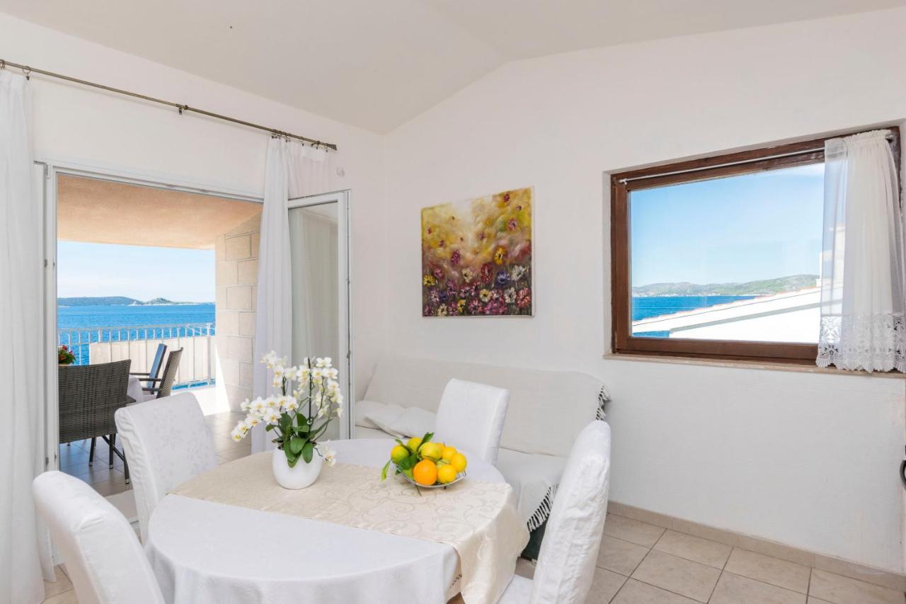 Apartments Dragica Donji Okrug  エクステリア 写真