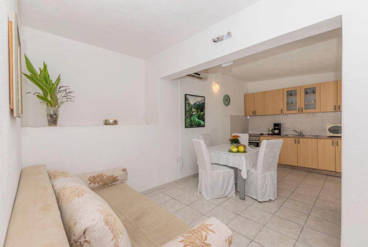 Apartments Dragica Donji Okrug  エクステリア 写真