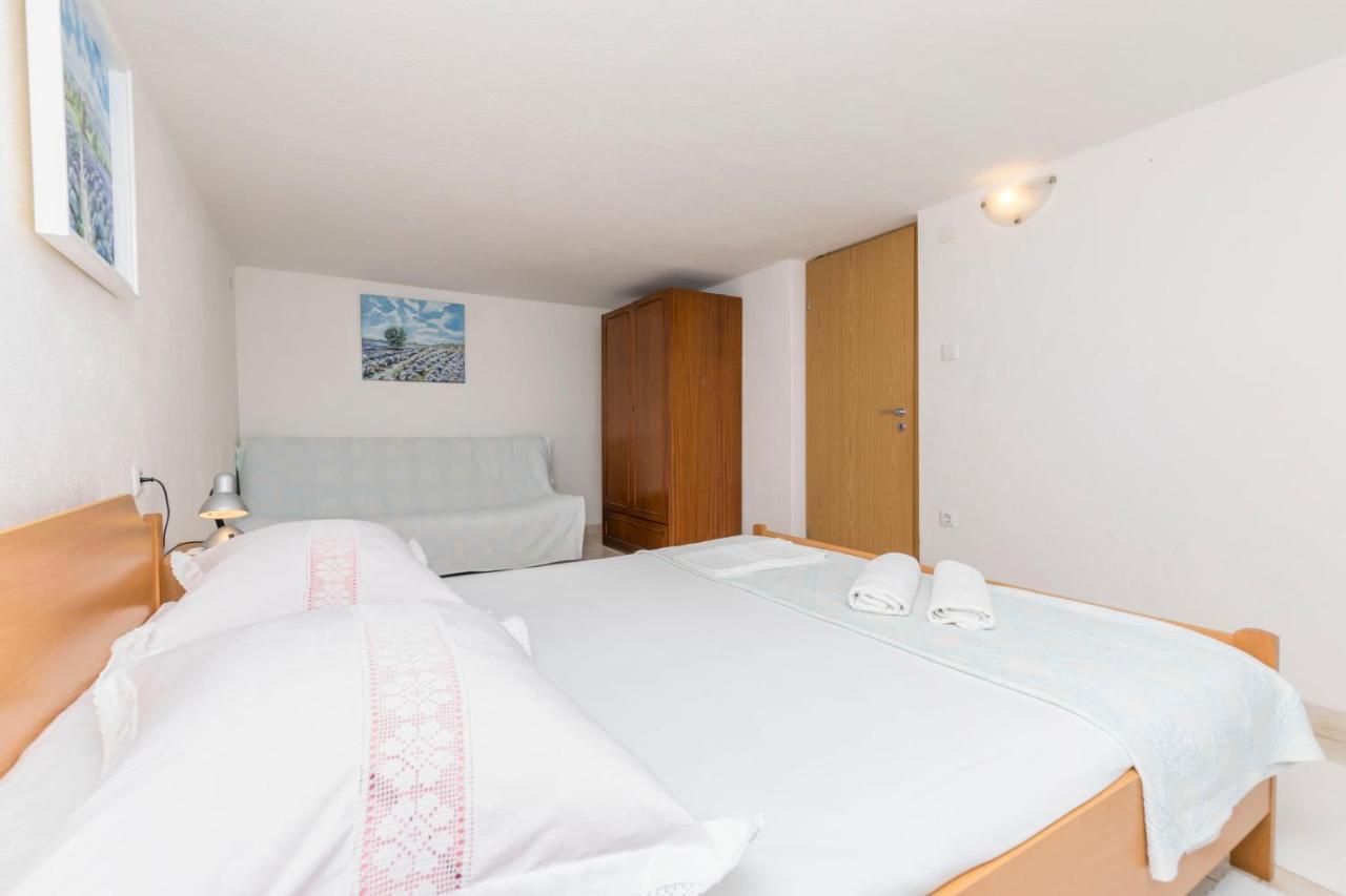 Apartments Dragica Donji Okrug  エクステリア 写真